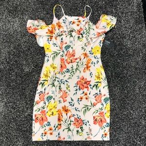 {Guess} Pink Floral Dress w/ Ruffled Top/Sleeves